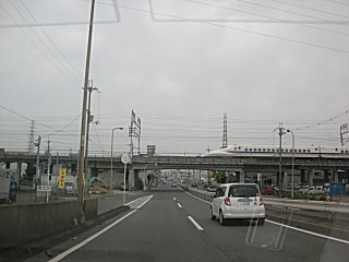 この写真を撮るため減速したら、先はネズミ捕りをしていて幸いでした。 この写真を撮るため減速したら、先はネズミ捕りをしていて幸いでした。