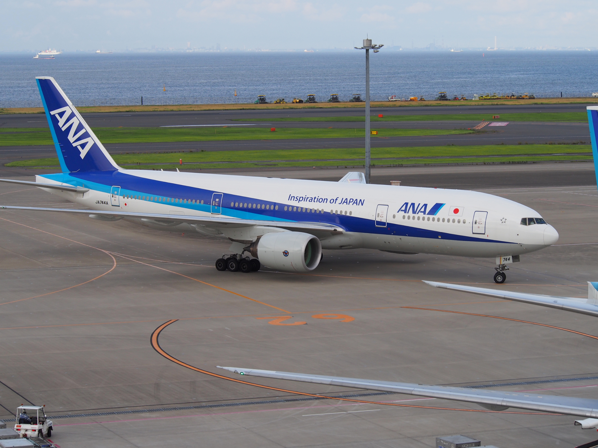 B777-281-ER(JA744A)Ǥ