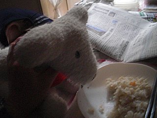 今日もWAONと寂しく朝食です。(^o^;) 今日もWAONと寂しく朝食です。(^o^;)