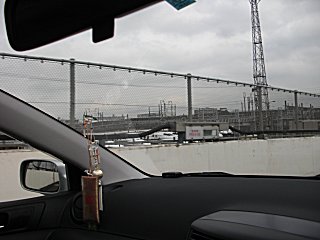 度重なる事故で冴えない新幹線です。(^o^;) 度重なる事故で冴えない新幹線です。(^o^;)