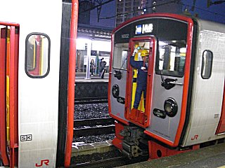 ��������Ʊ�Τ�Ϣ�롣(^o^)