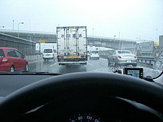 高速道は渋滞 高速道は渋滞